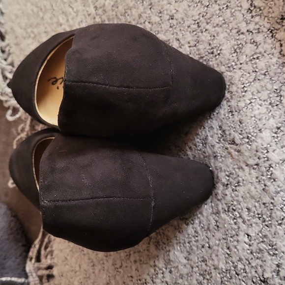 American Rag Heels - Picture 7 of 10